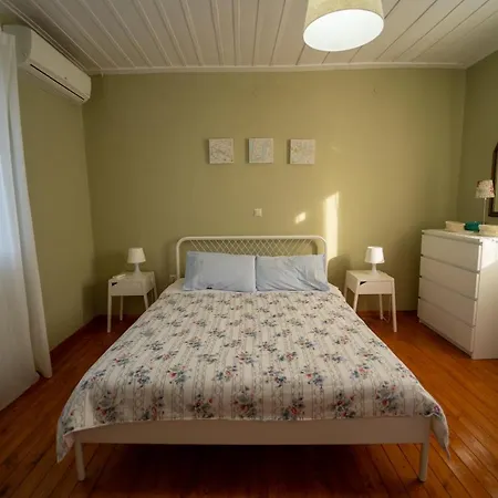 Lazarus Private House Дом отдыха *
