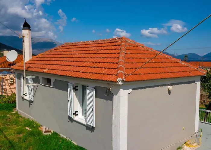 Lazarus Private House